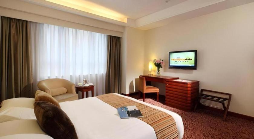 Hotel Oasis Avenue-a Gdh