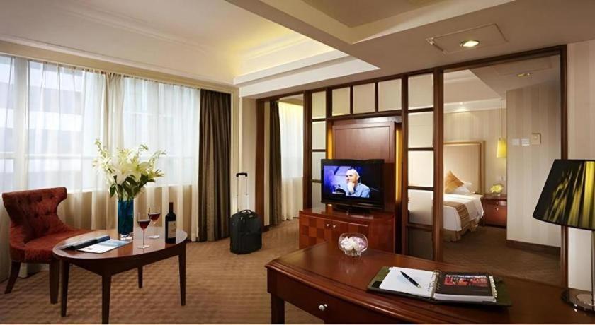 Oasis Avenue-a Gdh Hotel
